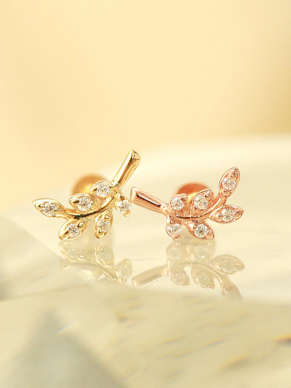 14K Gold Point Leaf Internally Threaded Labret Piercing 18G16G - Image 10