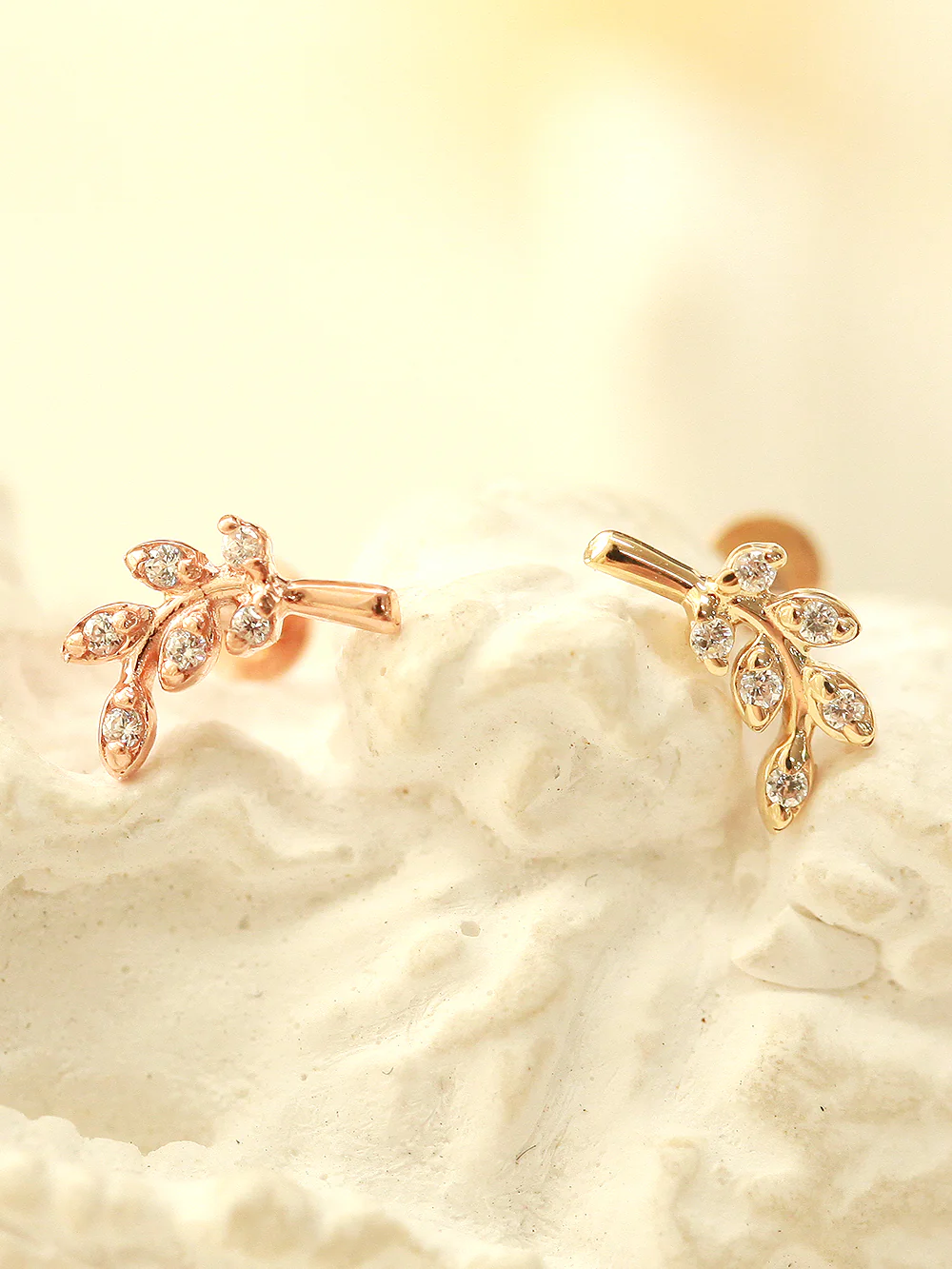 14K Gold Point Leaf Internally Threaded Labret Piercing 18G16G - Image 5