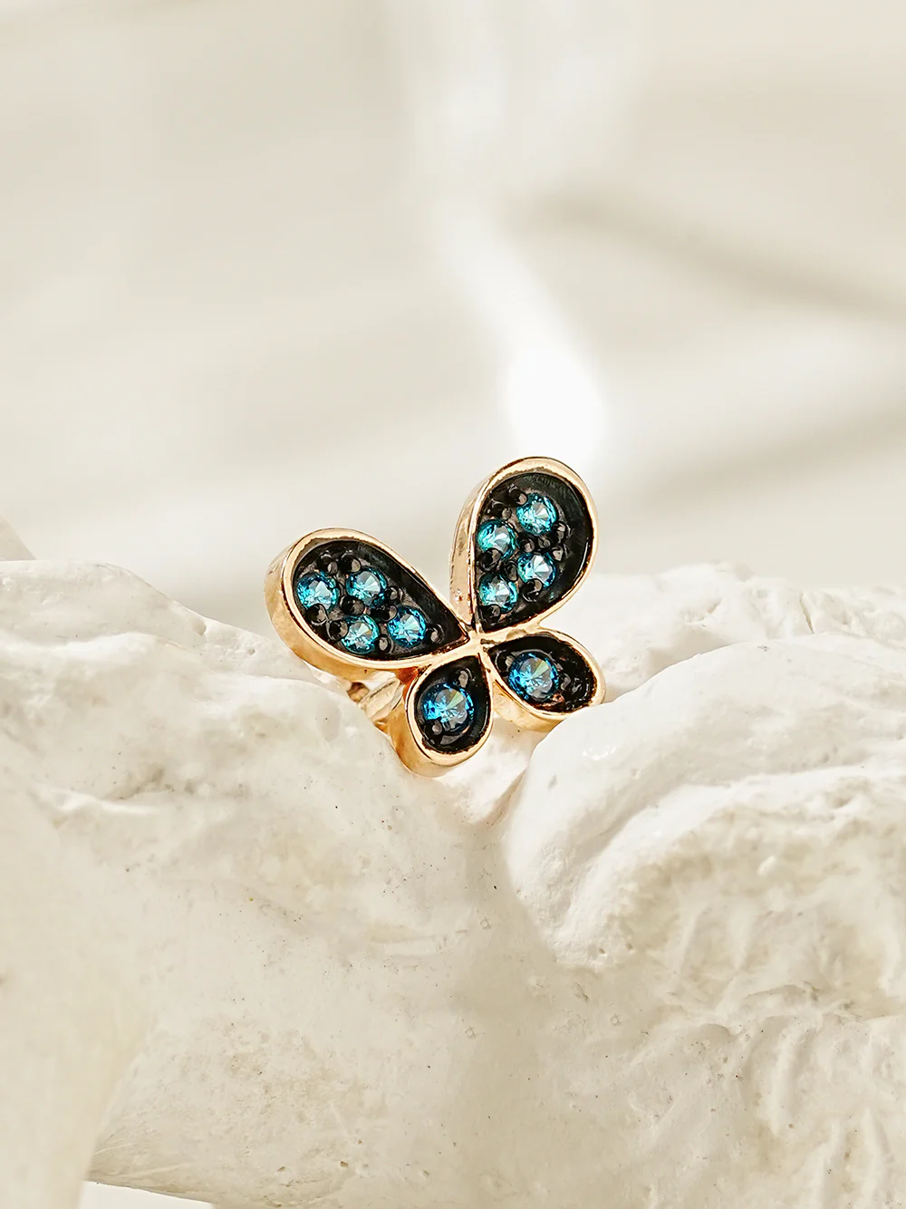 14K Gold Polyo Blue Butterfly Cartilage Earring 18G16G - Image 5