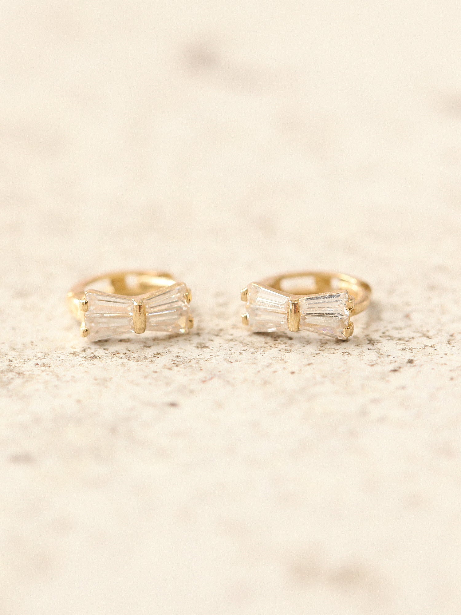 14K Gold Ribbon Cubic Hoop Earring - Image 6