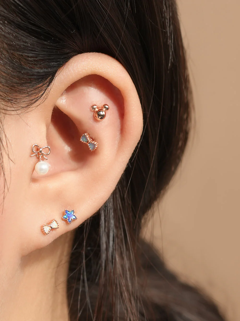 14K Gold Ribbon Pearl Drop Cartilage Earring 20G - Image 6