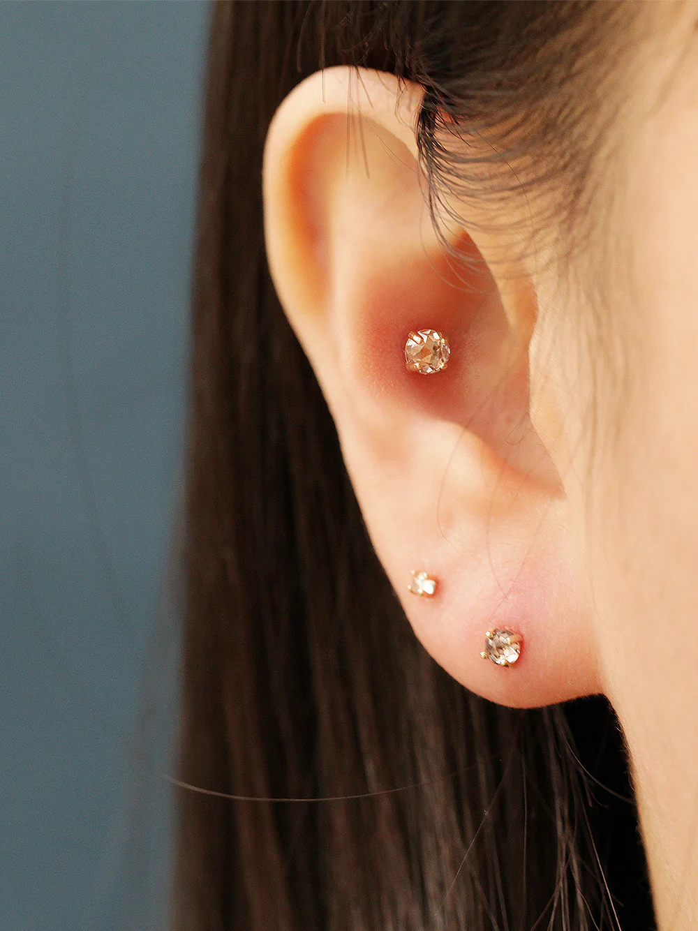 14K Gold Rose Cut Cubic 4 pronged Cartilage Earring 20G18G16G - Image 9
