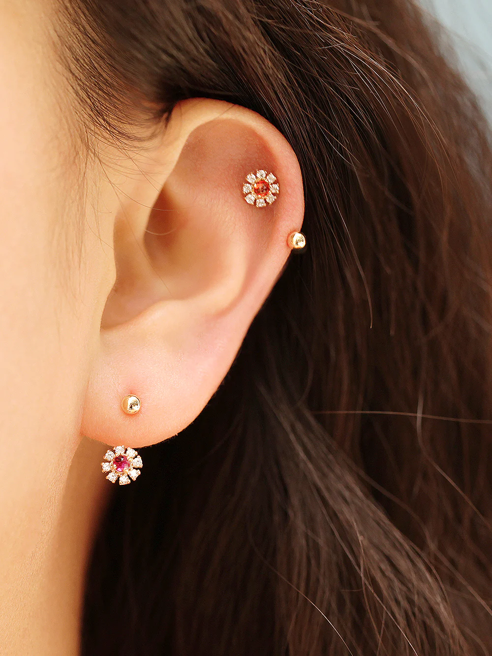 14K Gold Rose-Cut Daisy Curve Piercing 20G - Image 4