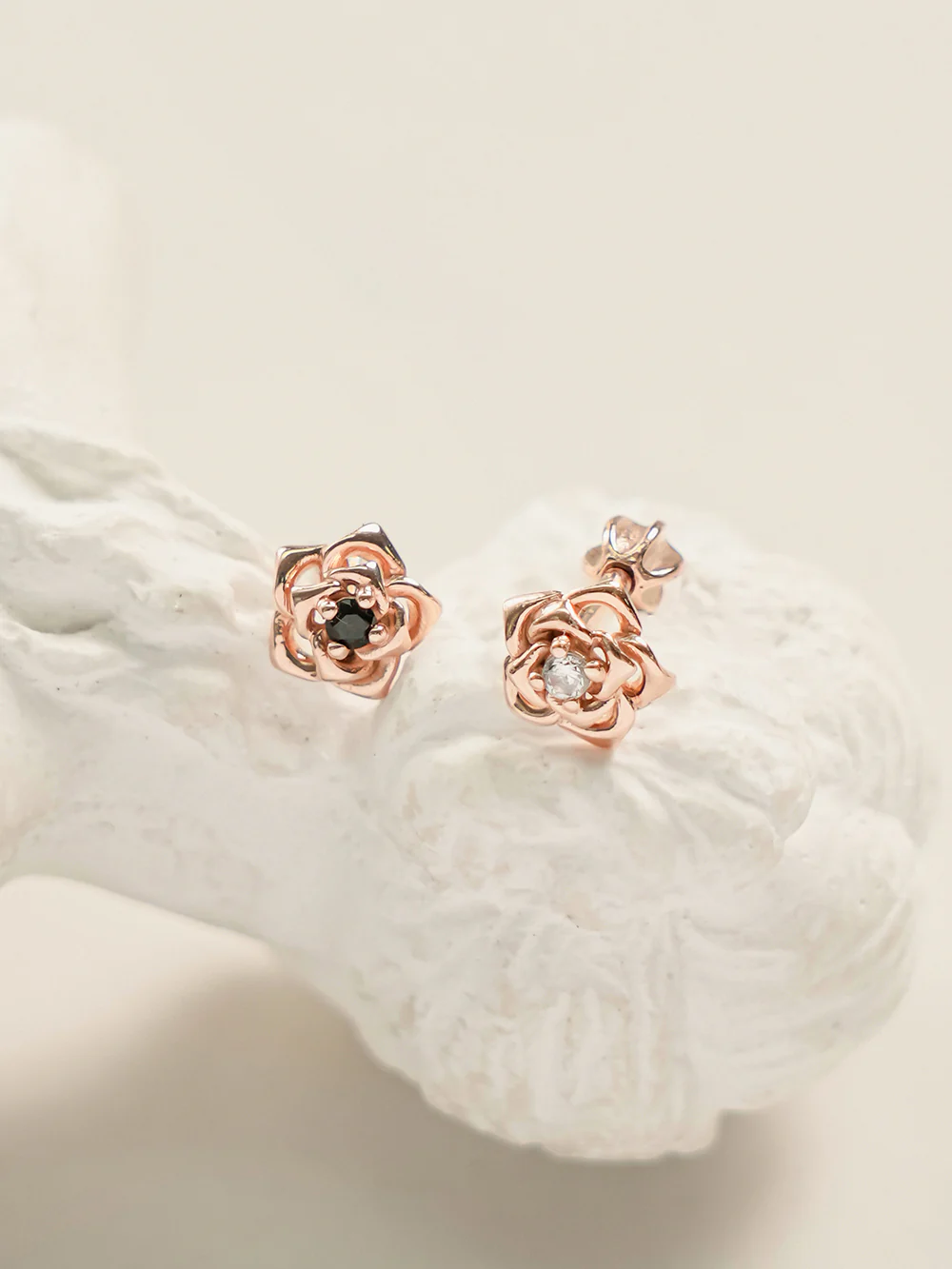 14K Gold Rose Flower Cubic Cartilage Earring 18G16G - Image 5