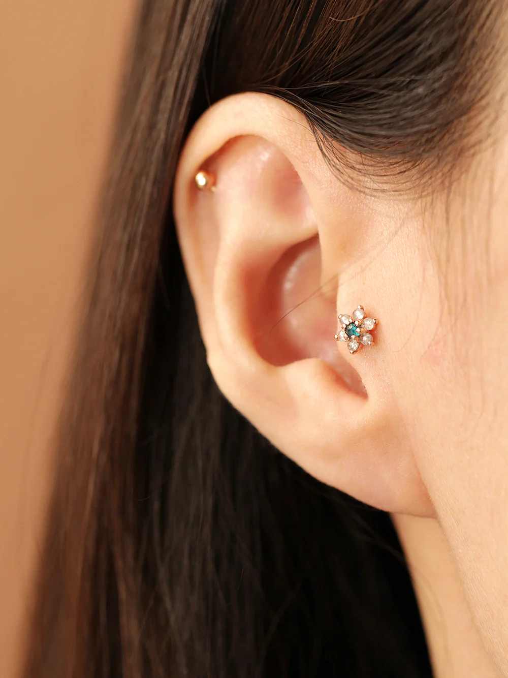 14K Gold Rough Dia Flower Cartilage Earring 18G16G - Image 9
