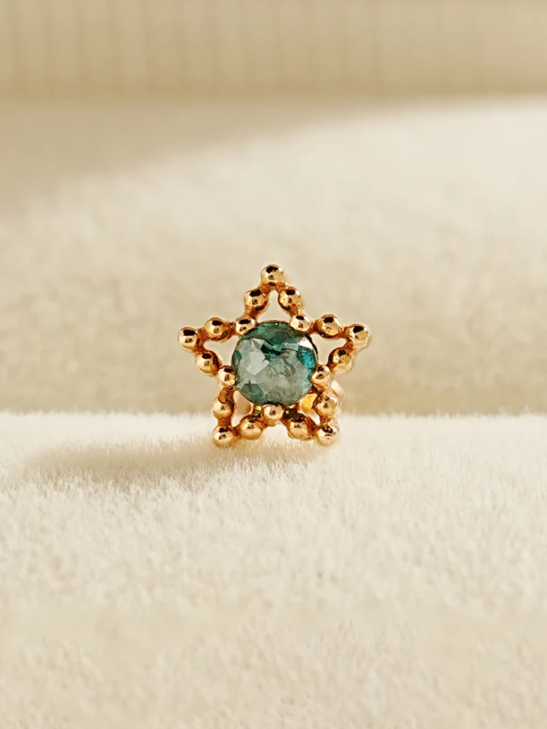 14K Gold Rough Diamond Dotted Star Cartilage Earring 18G - Image 3