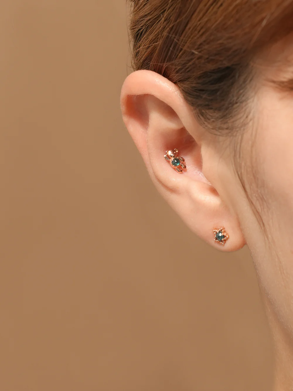 14K Gold Rough Diamond Dotted Star Cartilage Earring 18G - Image 5