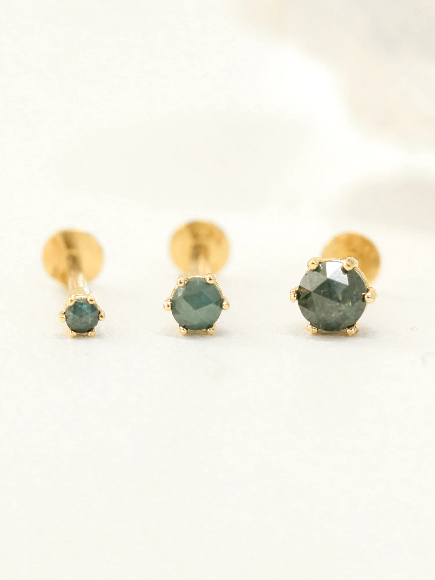 14K Gold Rough Diamond Labret Piercing 2mm, 3mm, 4mm 18G16G - Image 4
