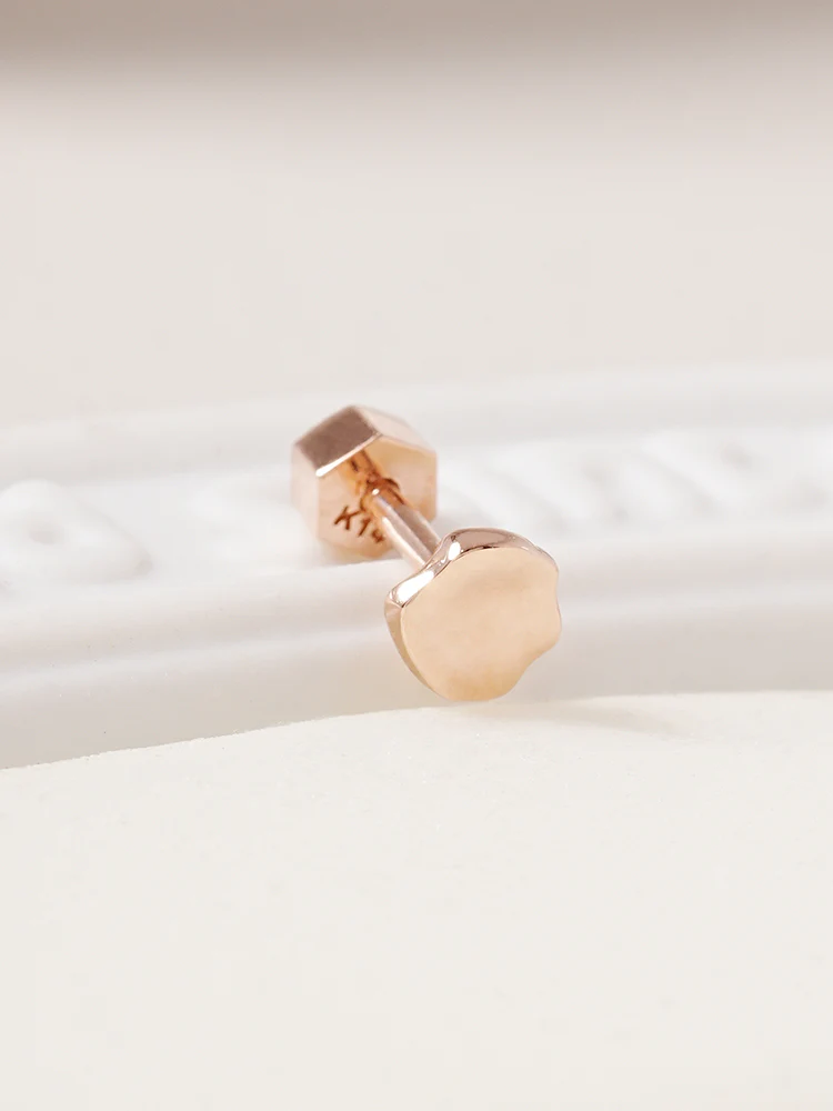 14K Gold Rough Disc Cartilage Earring 18G - Image 11