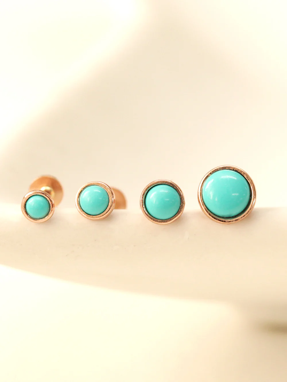 14K Gold Round Opal Internally Threaded Labret Piercing 18G16G - Image 3