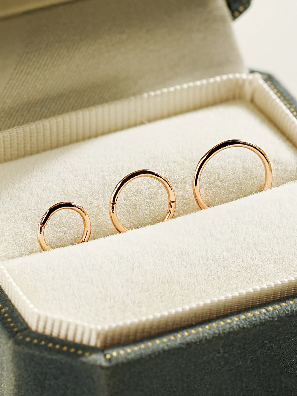 14K Gold Seamless Segment Clicker Cartilage Helix Hoop Earring 18G16G - Image 7