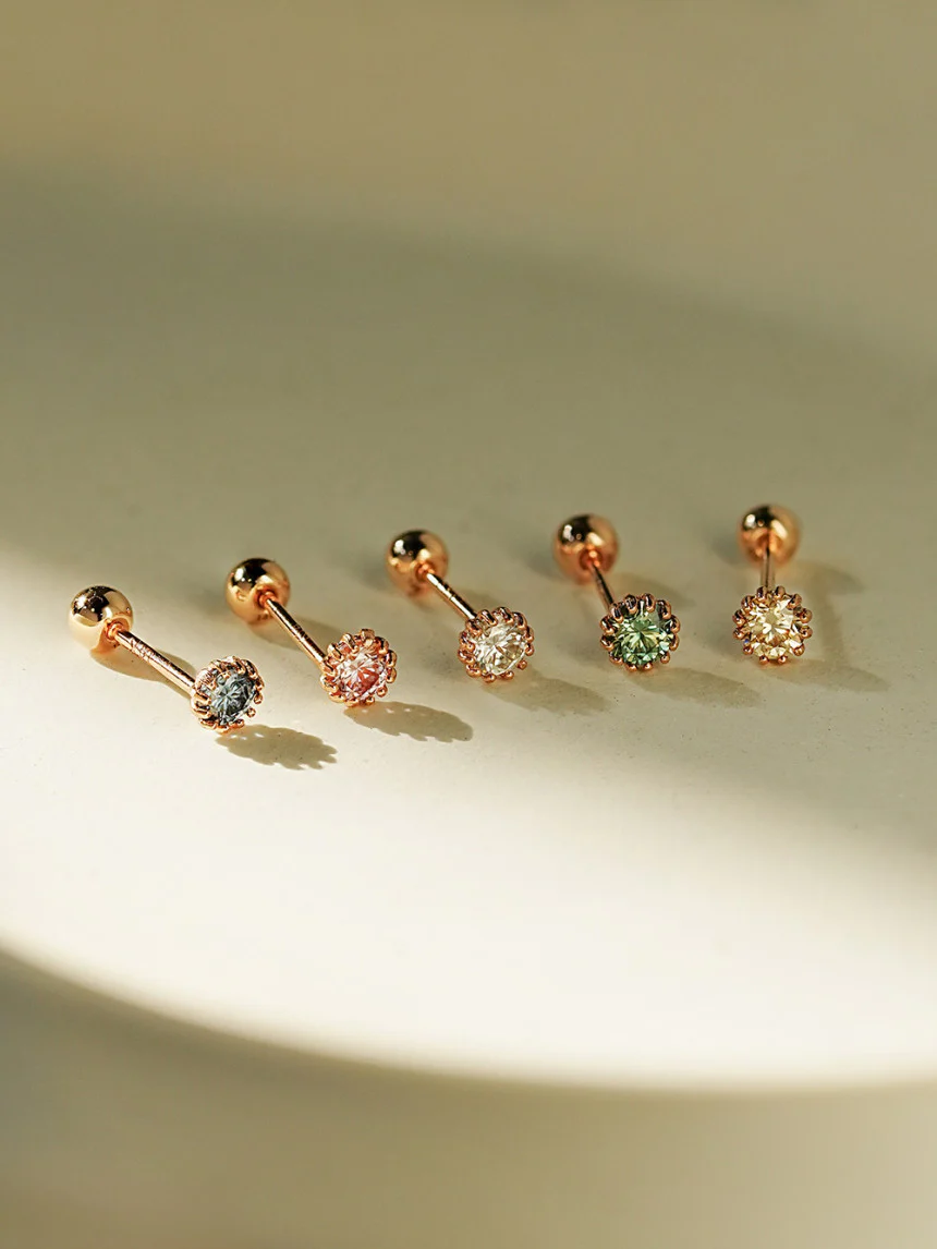 14K Gold Shining Moissanite Cartilage Earring 20G18G16G - Image 3