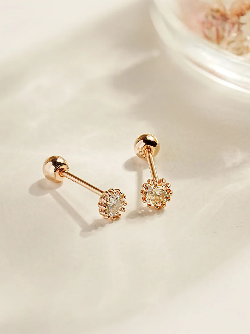 14K Gold Shining Moissanite Cartilage Earring 20G18G16G - Image 7