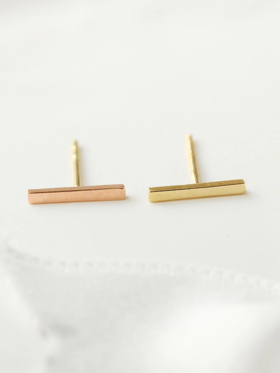 14K Gold Simple Bar Stud Earring - Image 4