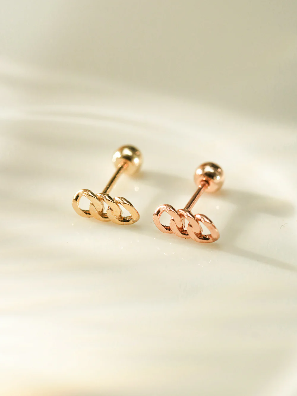 14K Gold Simple Chain Cartilage Earring 20G - Image 10