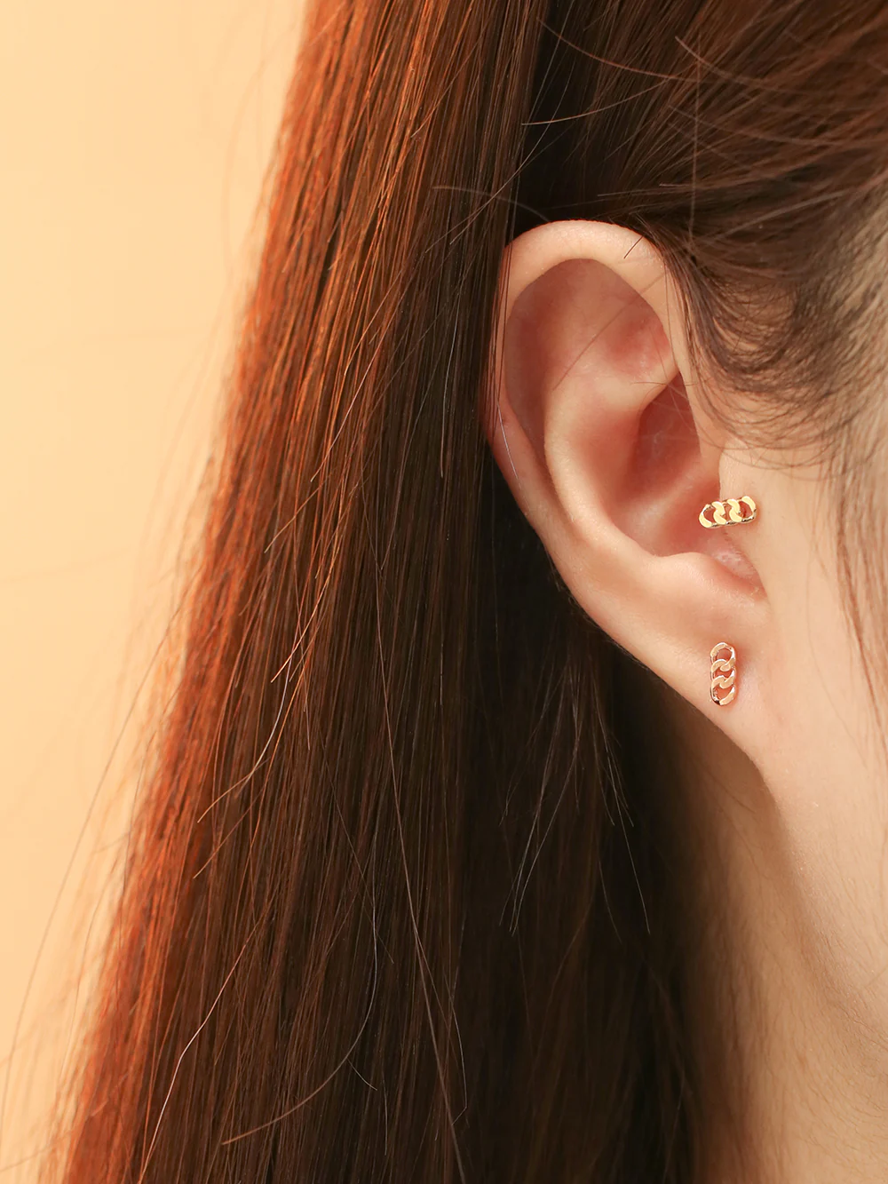 14K Gold Simple Chain Cartilage Earring 20G - Image 2