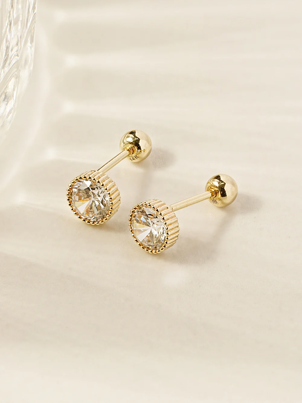 14K Gold Simple Round Earring 20G18G16G - Image 3