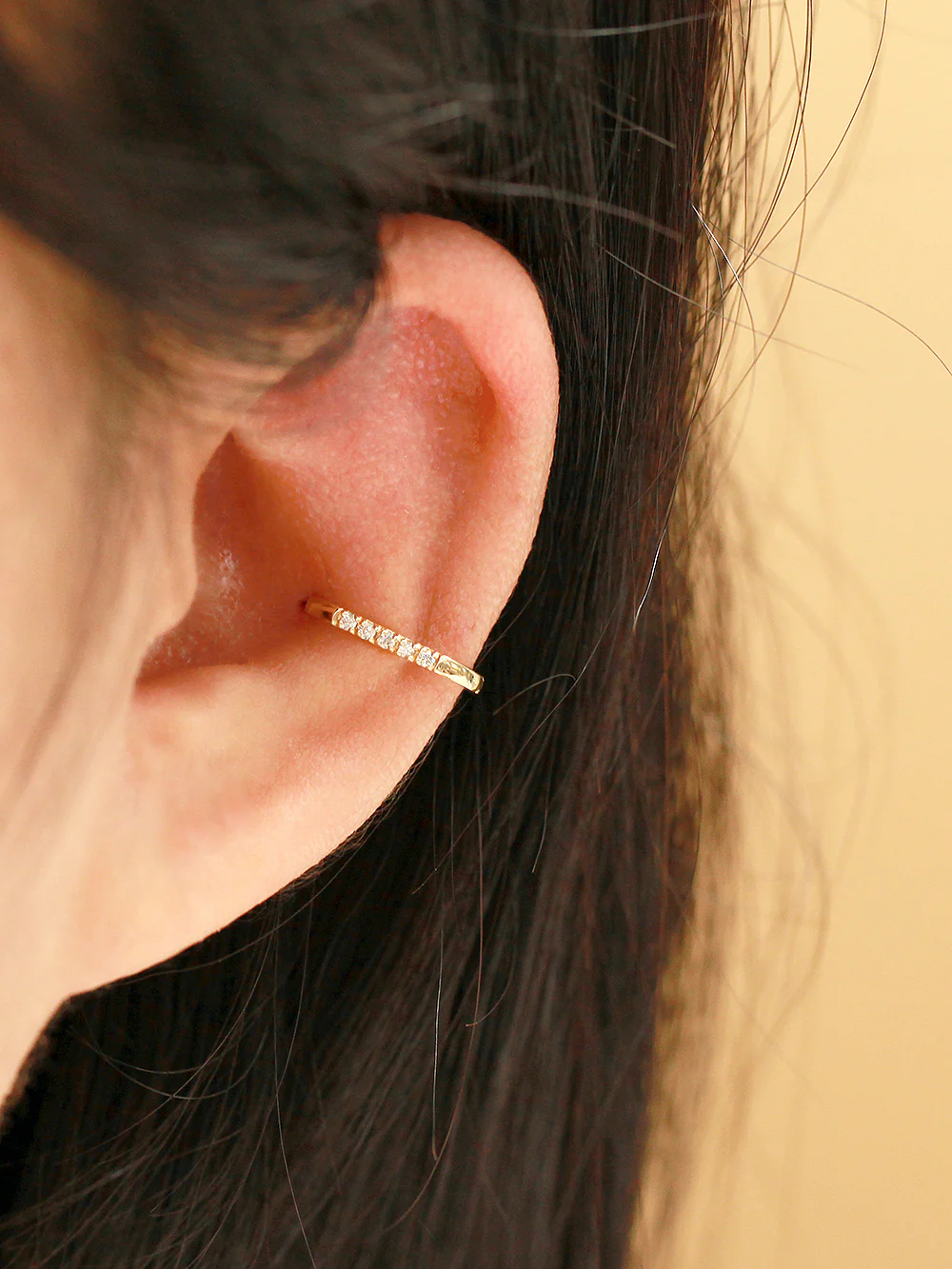 14K Gold Slim Square Cubic Cartilage Hoop Earring - Image 3