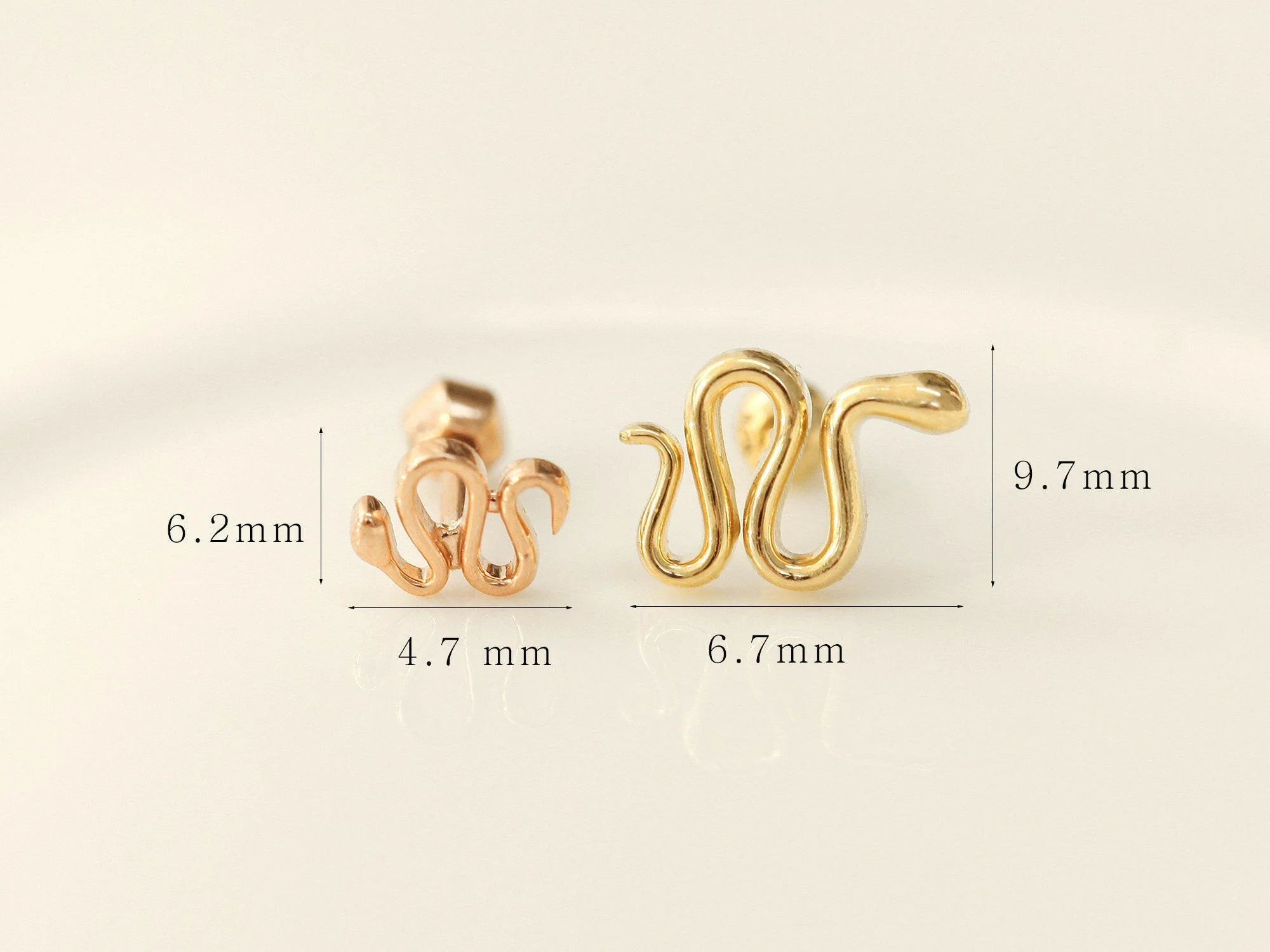 14K Gold Snake Cartilage Earring 18G16G - Image 10