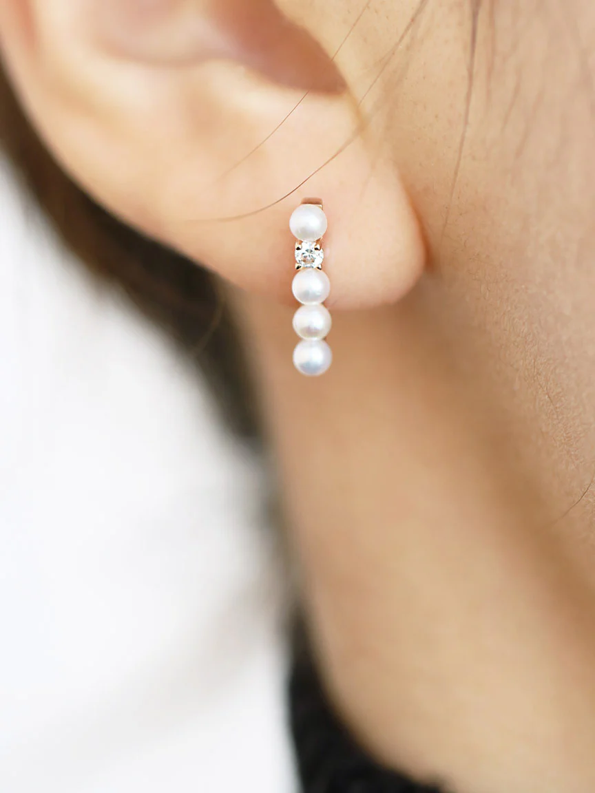14K Gold Stick Pearl Cartilage Earring 18G - Image 3