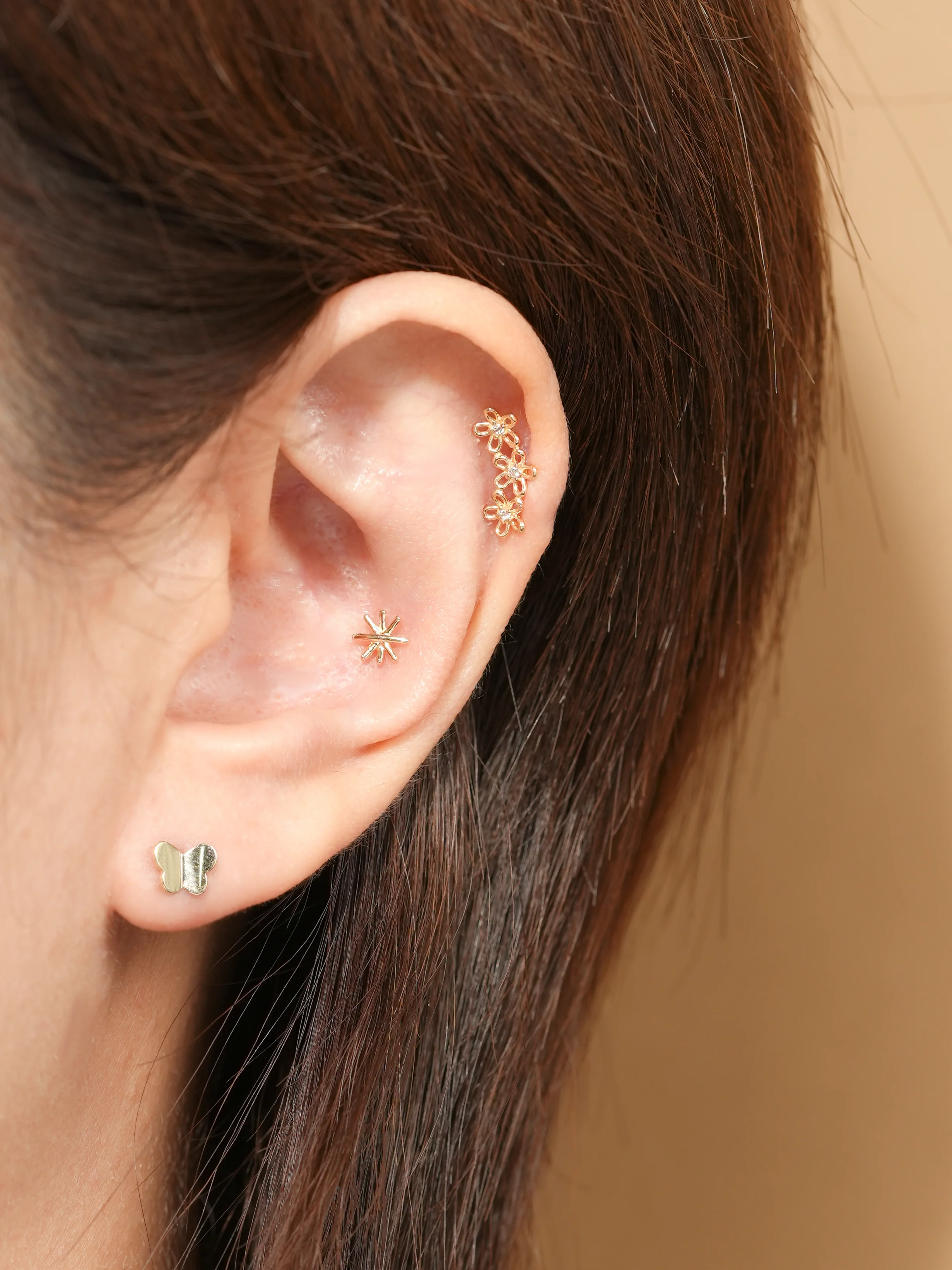 14K Gold Swing Snow Cartilage Earring 20G - Image 4