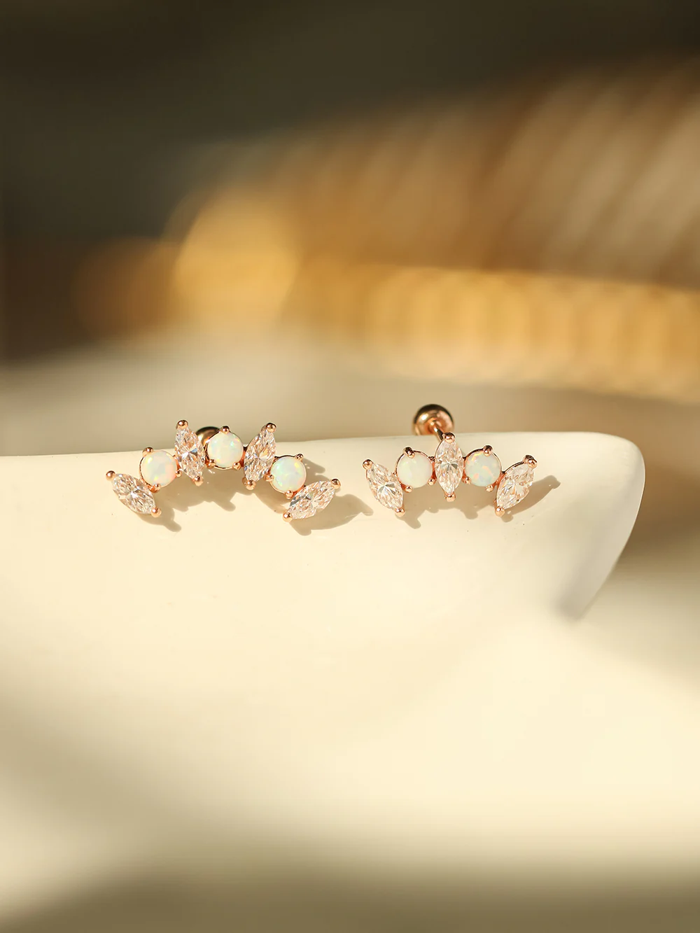 14K Gold Tiara Rose-cut Cubic Cartilage Earring 20G18G16G - Image 11
