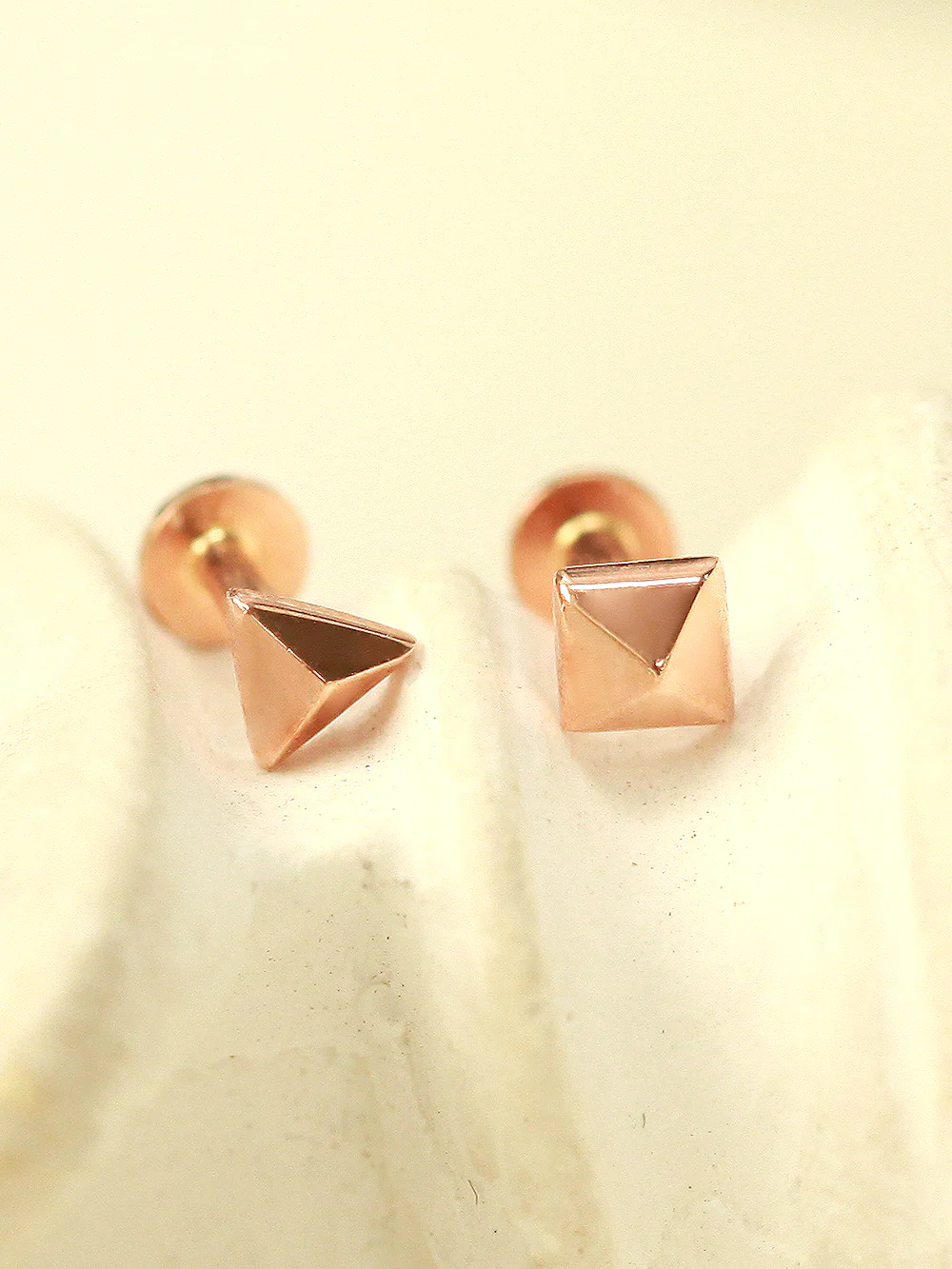 14K Gold Tiny Pyramid Internally Threaded Labret Piercing 18G16G - Image 9