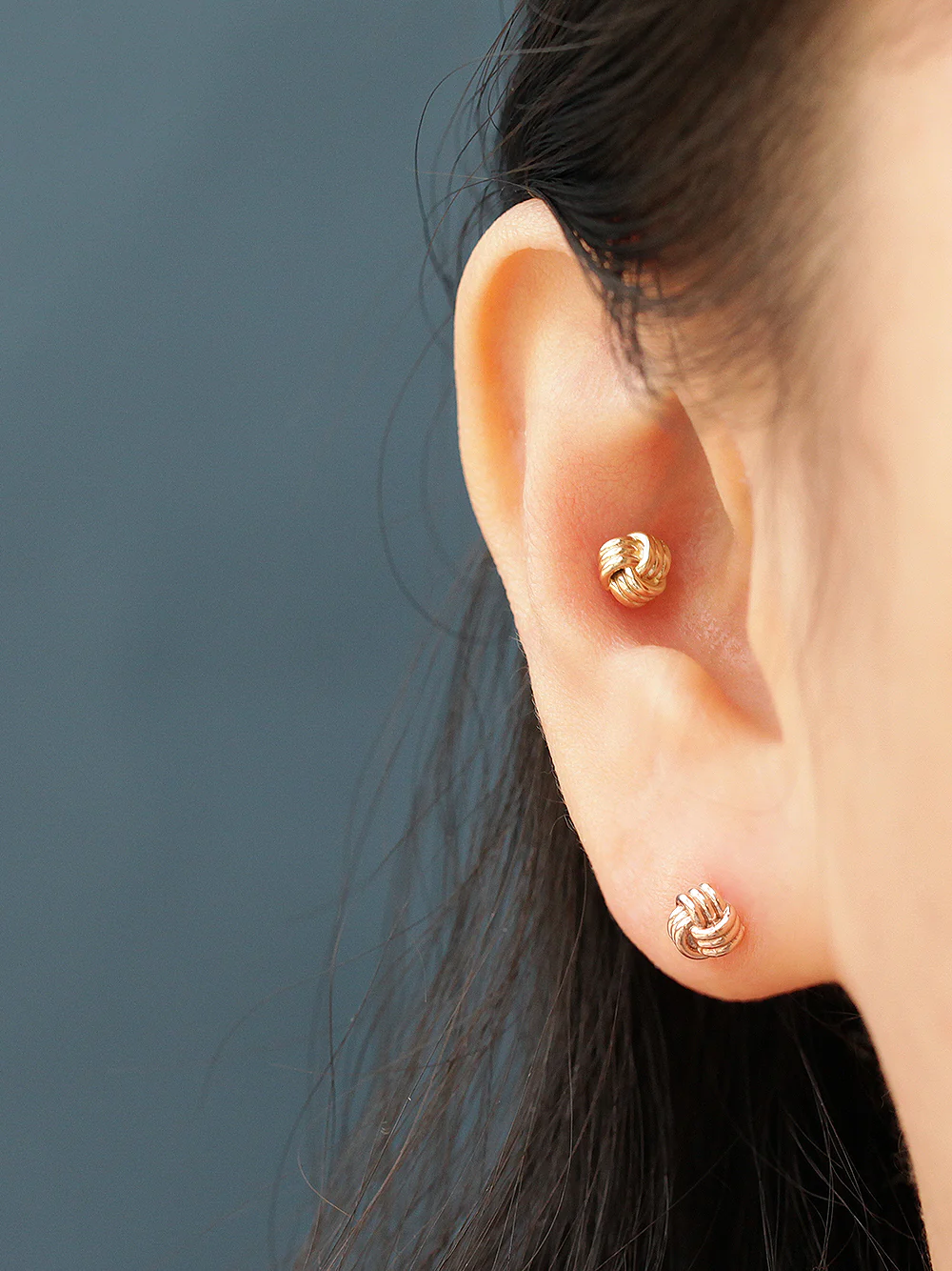 14K Gold Triangular Knot Cartilage Earring 18G16G - Image 7