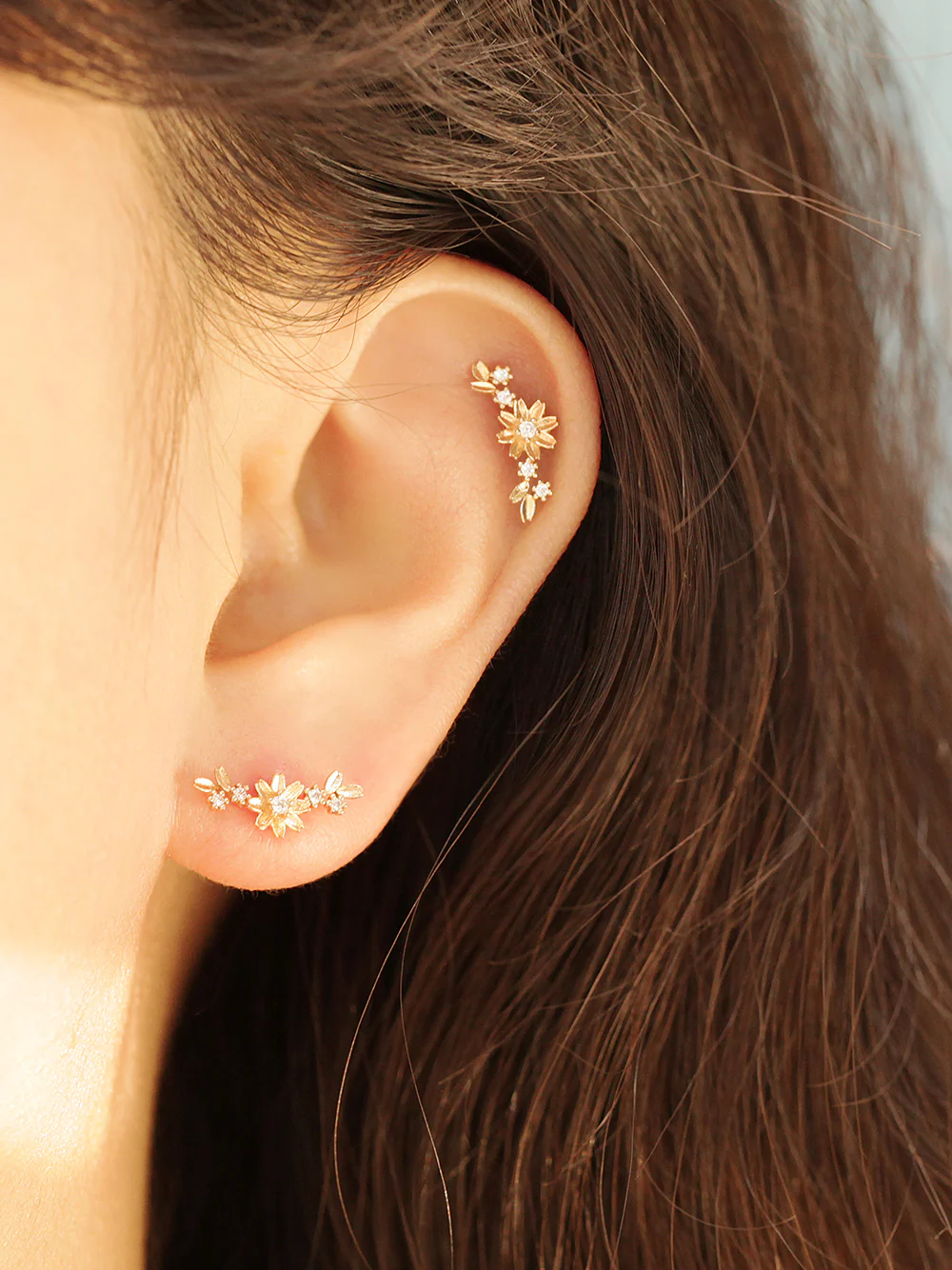 14K Gold Garland Flower Cartilage Piercing Earring 20G18G16G - Image 8