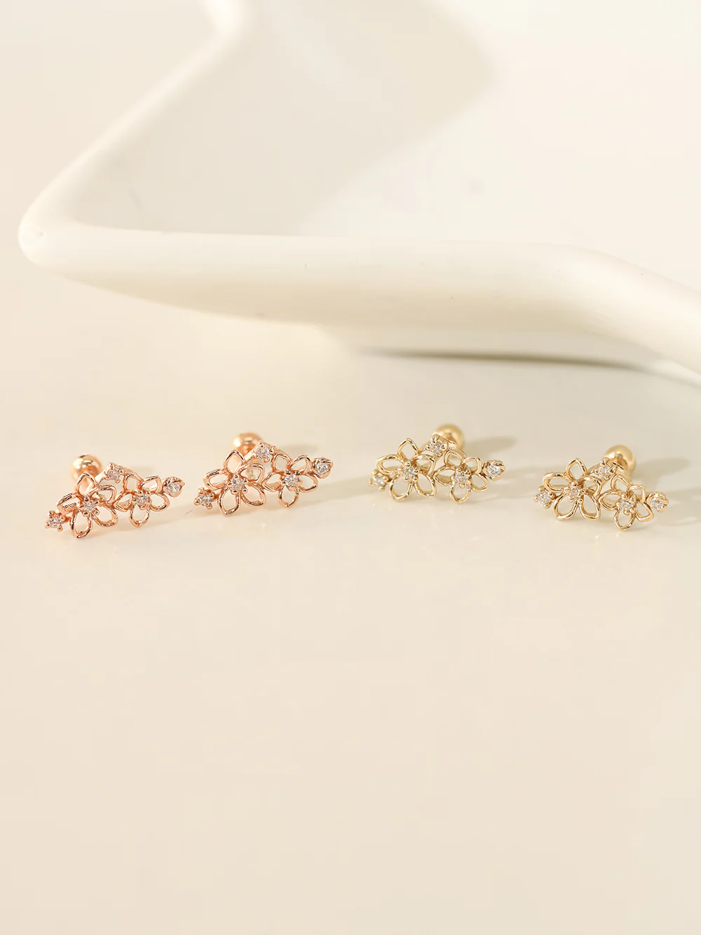 14K Gold Twin Flower Cartilage Earring 20G18G16G - Image 4