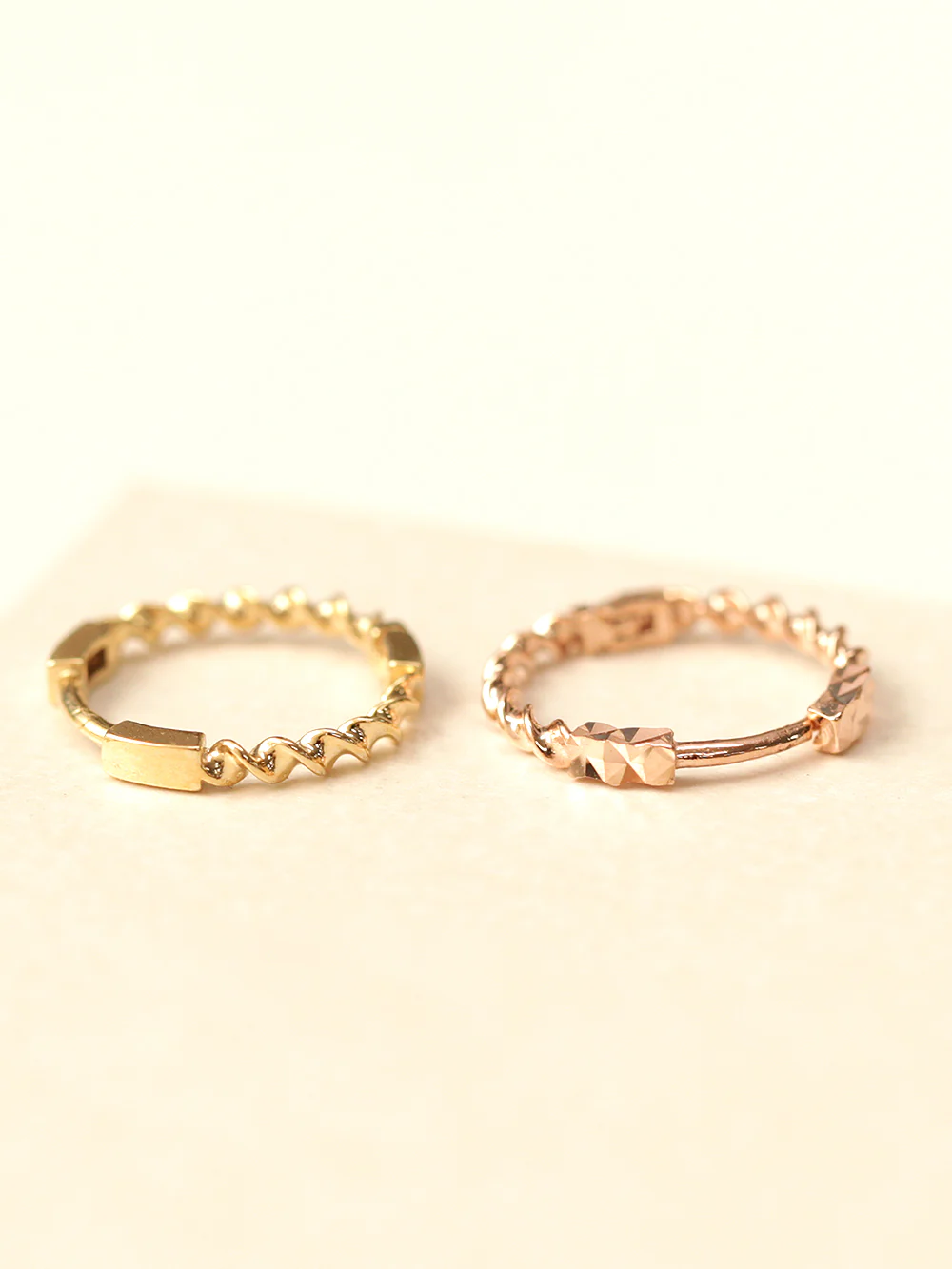14K Gold Twist Conch Hoop Earring - Image 8