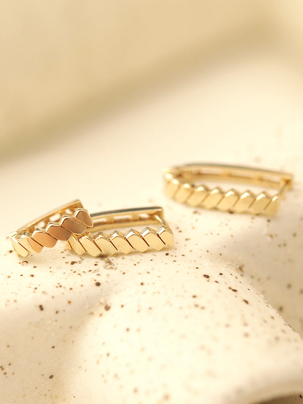 14K Gold Twist Hoop Earring - Image 8