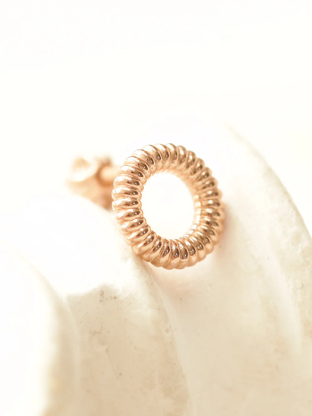 14K Gold Twist Round Cartilage Earring 18G16G - Image 3