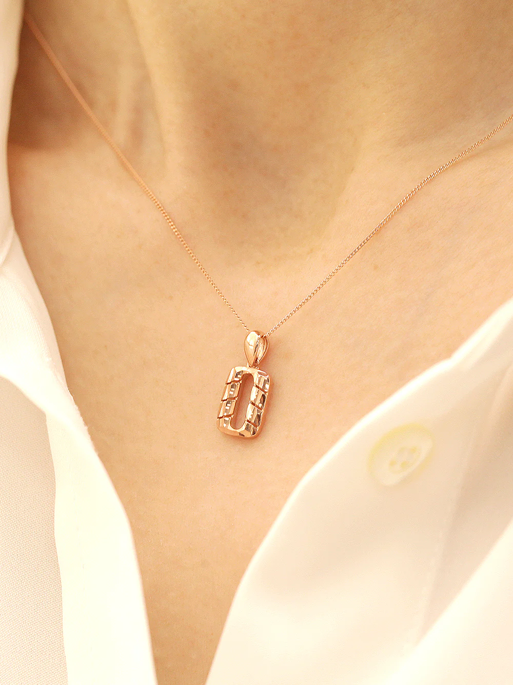 14K Gold Twist Square Necklace Pendant - Image 7