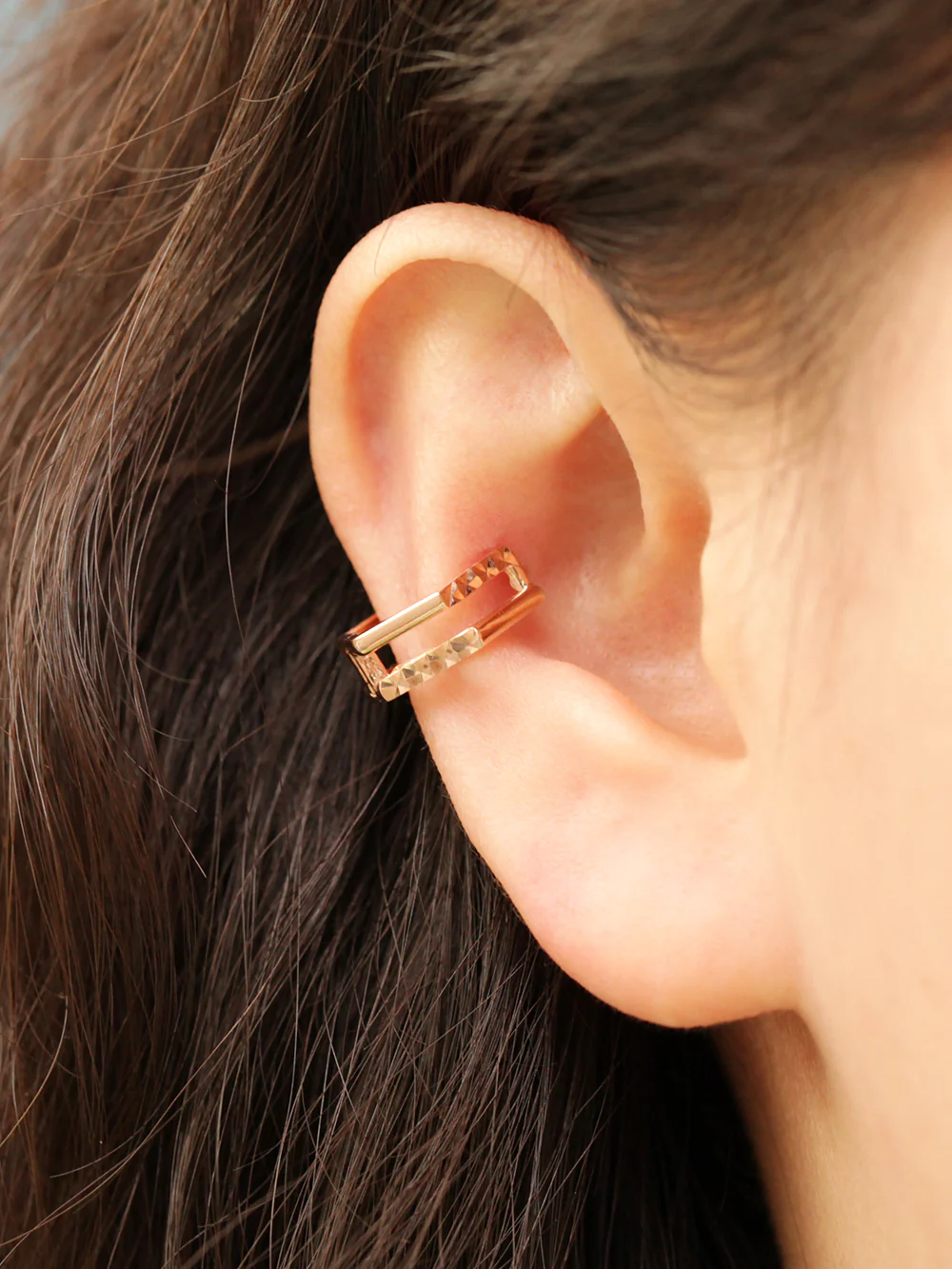 14K Gold Two Line Pentagon Conch Hoop Earring - Image 10