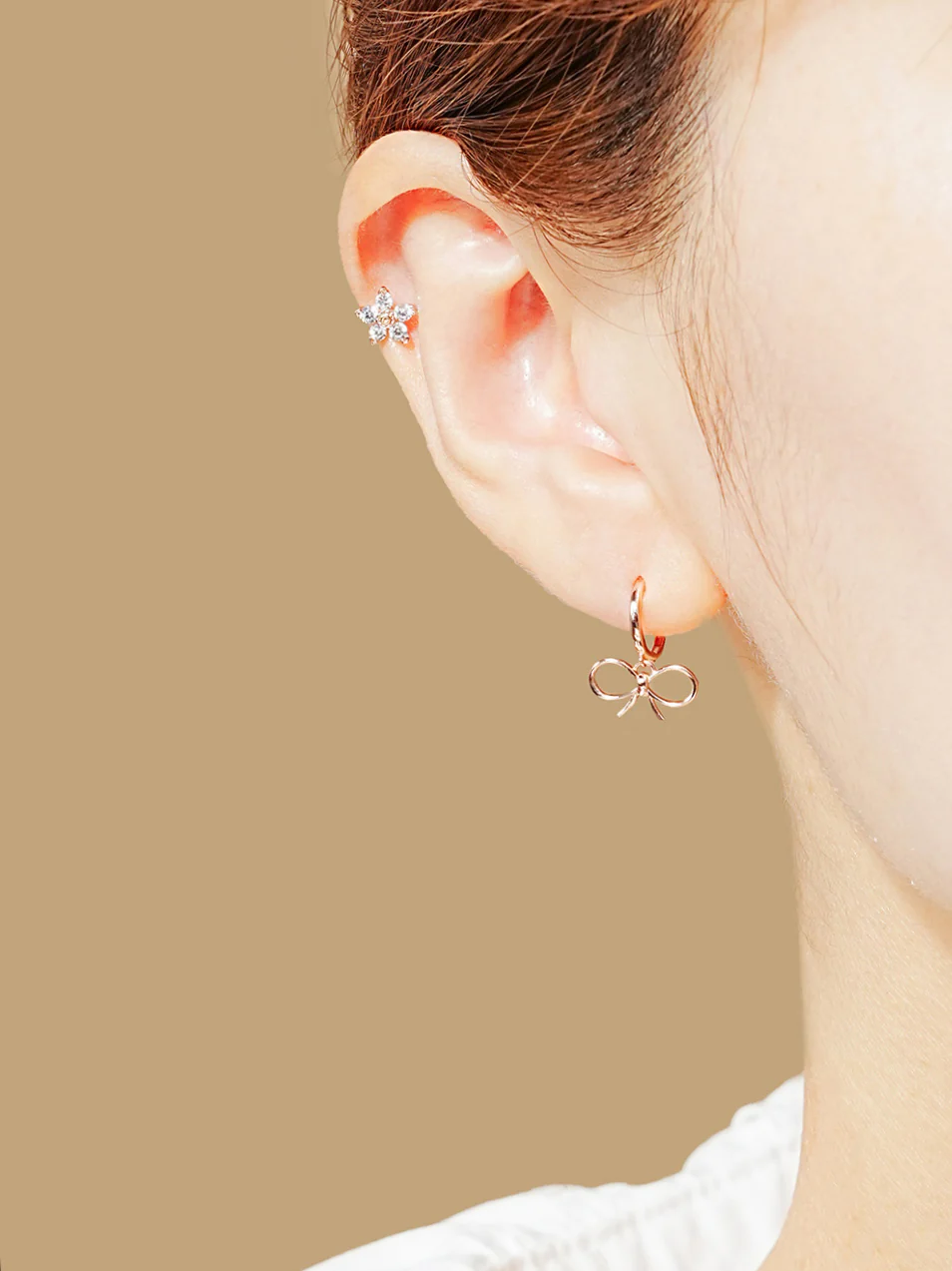 14K Gold Verbena Flower Cartilage Earrings 20G18G16G - Image 4