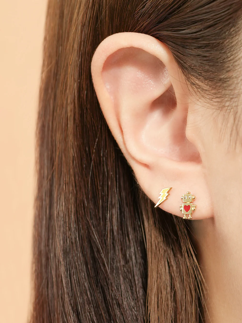 14K Gold Vivid Thunder Cartilage Earring 20G - Image 4