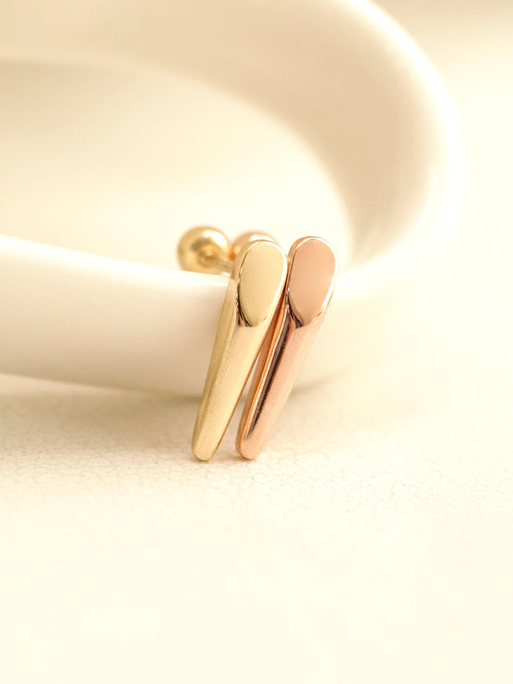 14K Gold Volume Stick Cartilage Earring 20G18G16G - Image 6