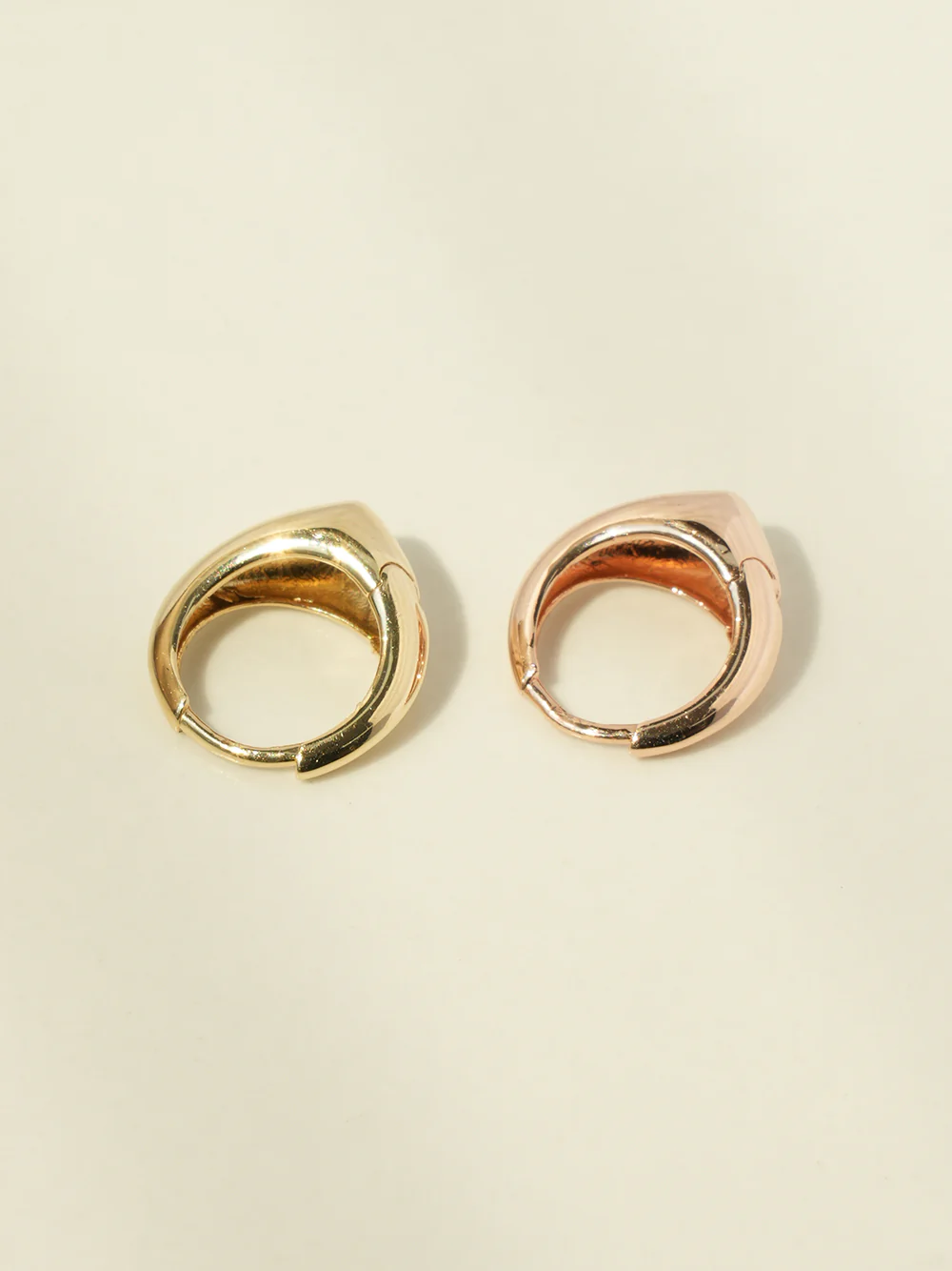 14K Gold Volume Water Drop Hoop Earring - Image 10