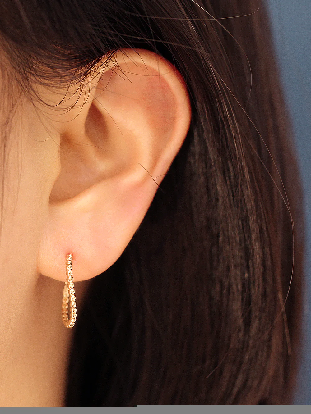 14K Gold Wave Ball Hoop Earring - Image 8