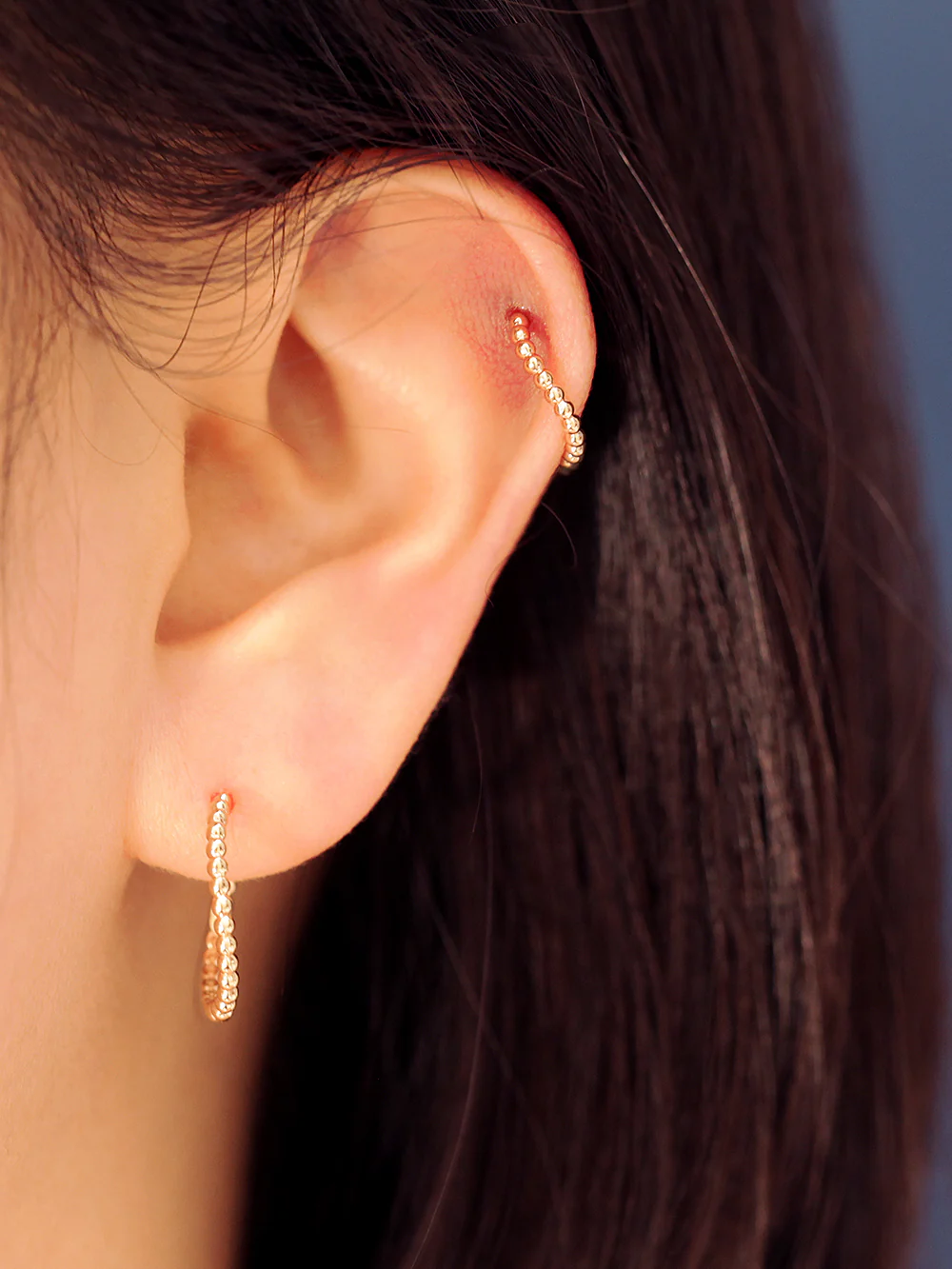 14K Gold Wave Ball Hoop Earring - Image 9