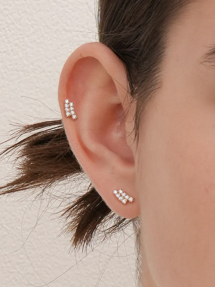14K Gold Wave Line Cartilage Earring 18G16G - Image 2