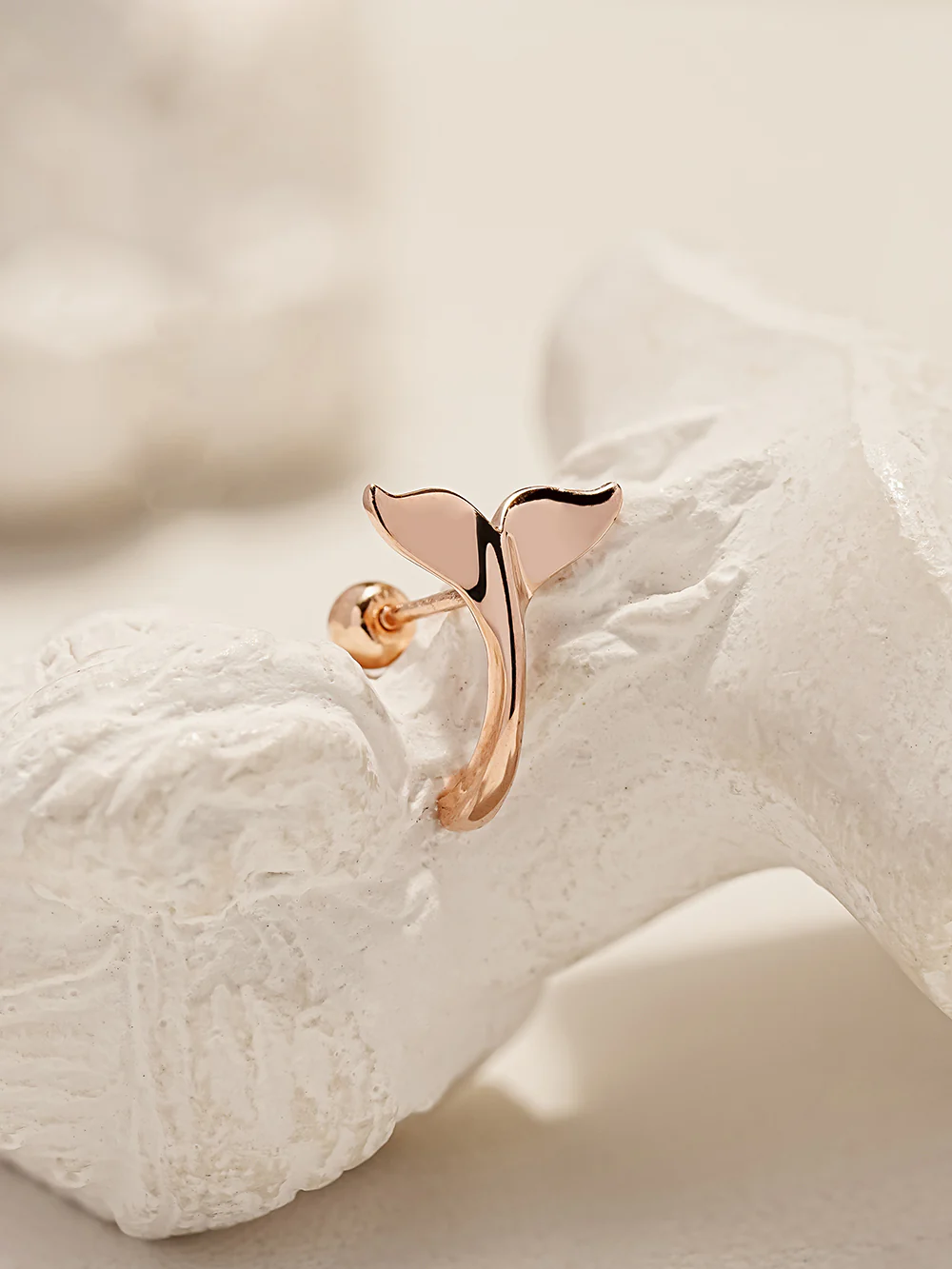14K Gold Whale Tale Cartilage Earring 20G18G16G - Image 5