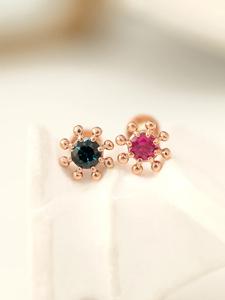 14K Gold Wheel Cubic Labret Piercing 18G16G - Image 6