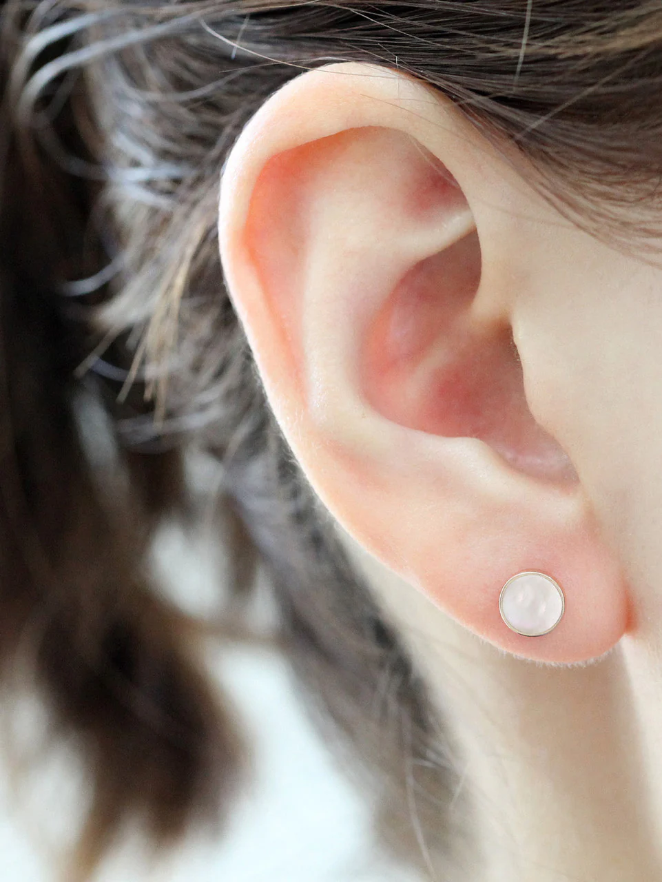 14K Gold White Mother of Pearl Cartilage Earring 18G16G - Image 8