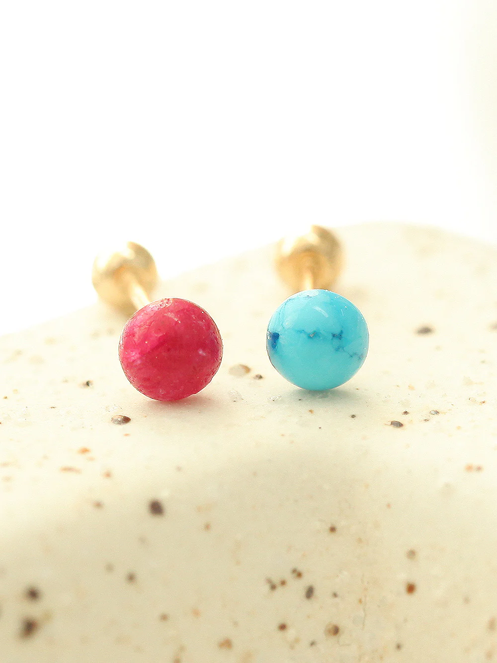 14K Gold Hemisphere Turquoise & Garnet Cartilage Earring 20G