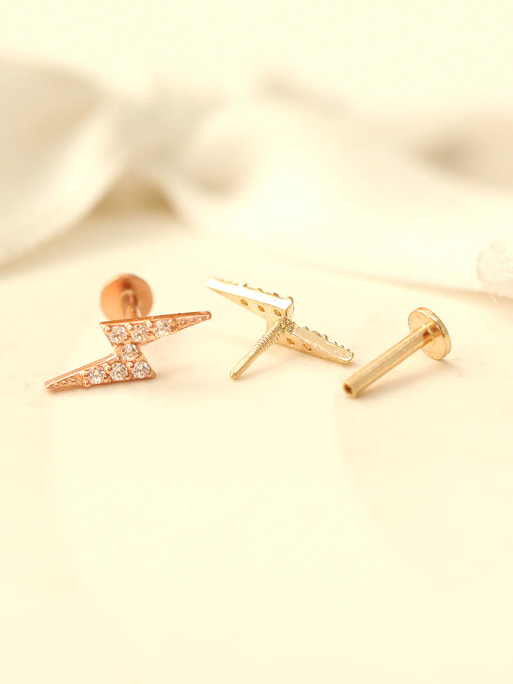 14K Internally Lightning Cubic Labret Piercing 18G16G - Image 5