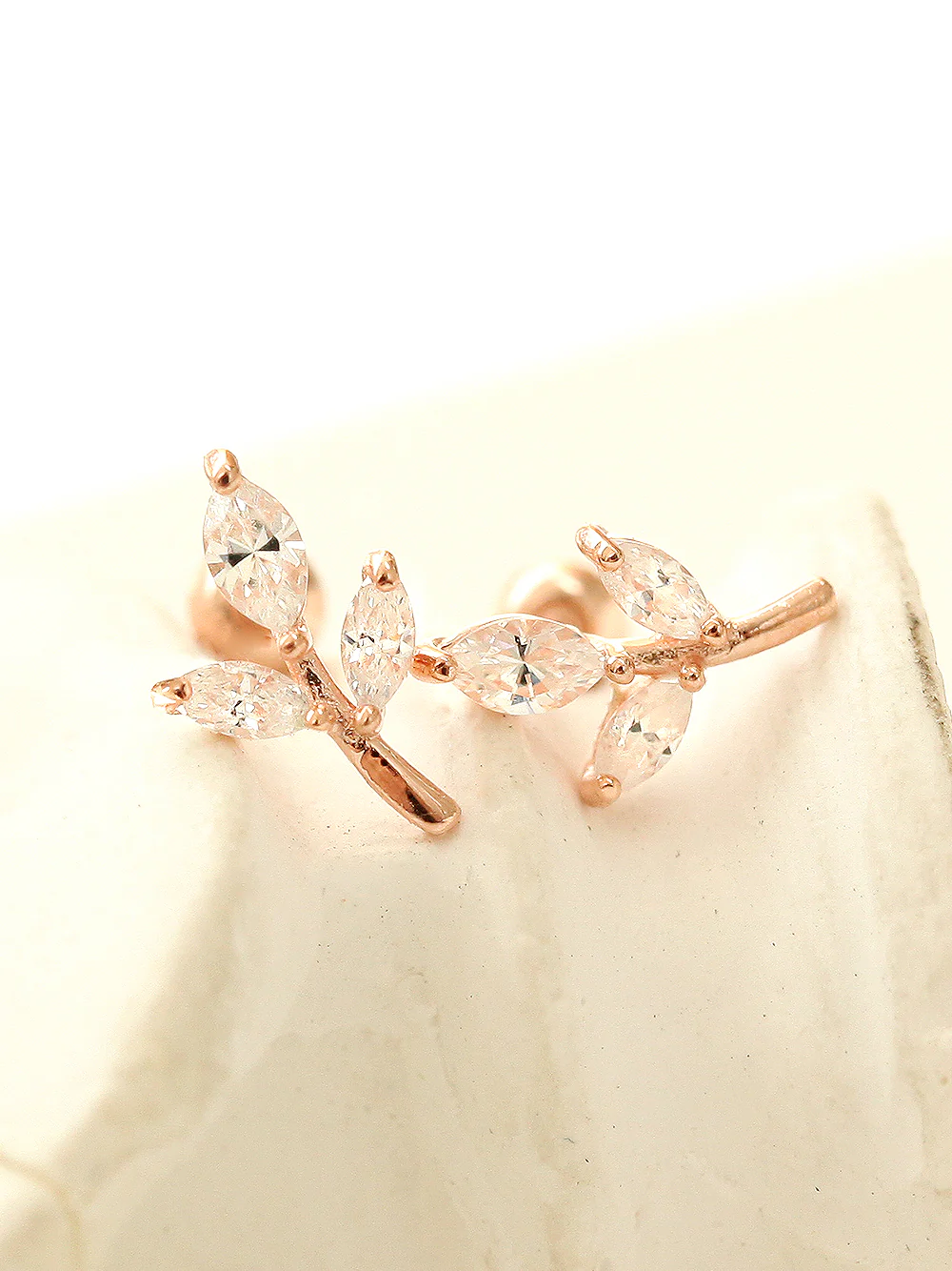 14K Gold Leaf Cubic Cartilage Earring 20G - Image 4