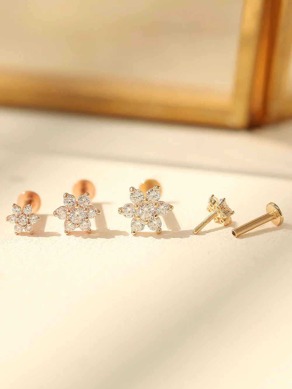 14K Gold Lovely Flower Internally Threaded Labret Piercing 18g16g - Image 6