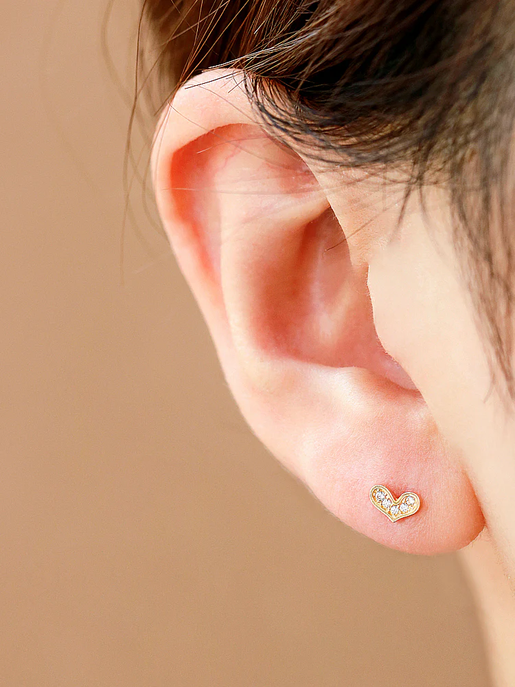 14K Gold Lovely Heart Cartilage Earring 20G - Image 8